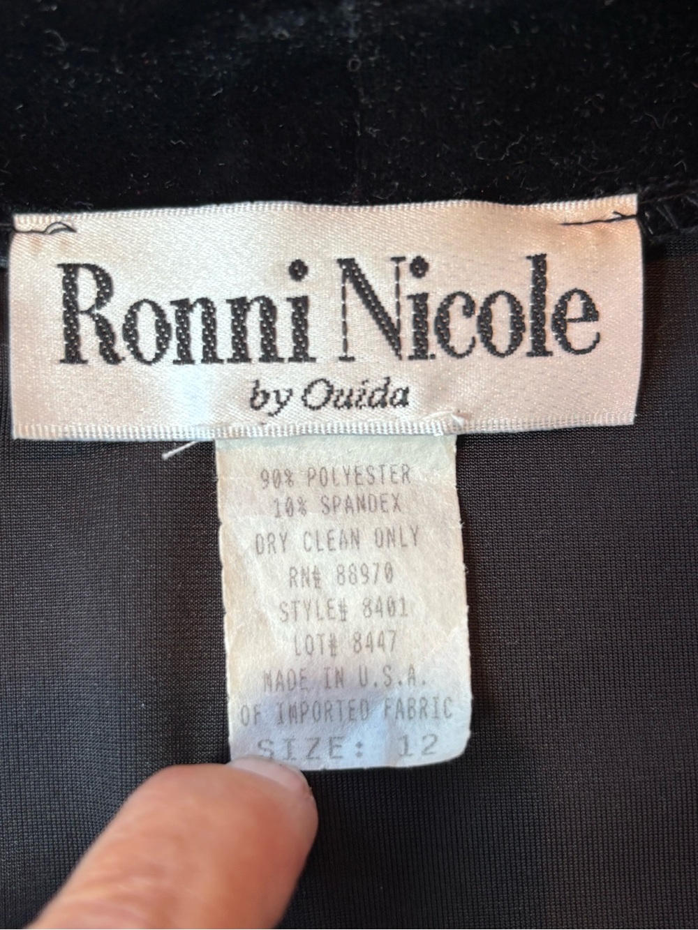 Ronni Nicole by Ouida Black Velvet Open Front Cardigan Jacket Size 12 - Picture 4 of 8